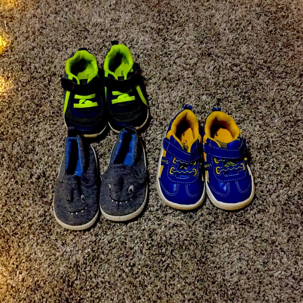 Size 4 baby shoes